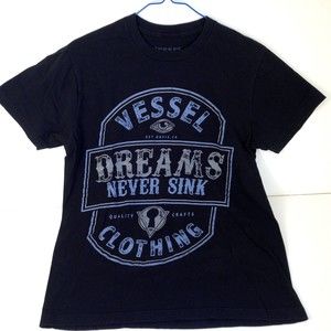 Vessel Short Sleeve Tee T-Shirts Adult Size Medium Dreams Never Sink  USA Made